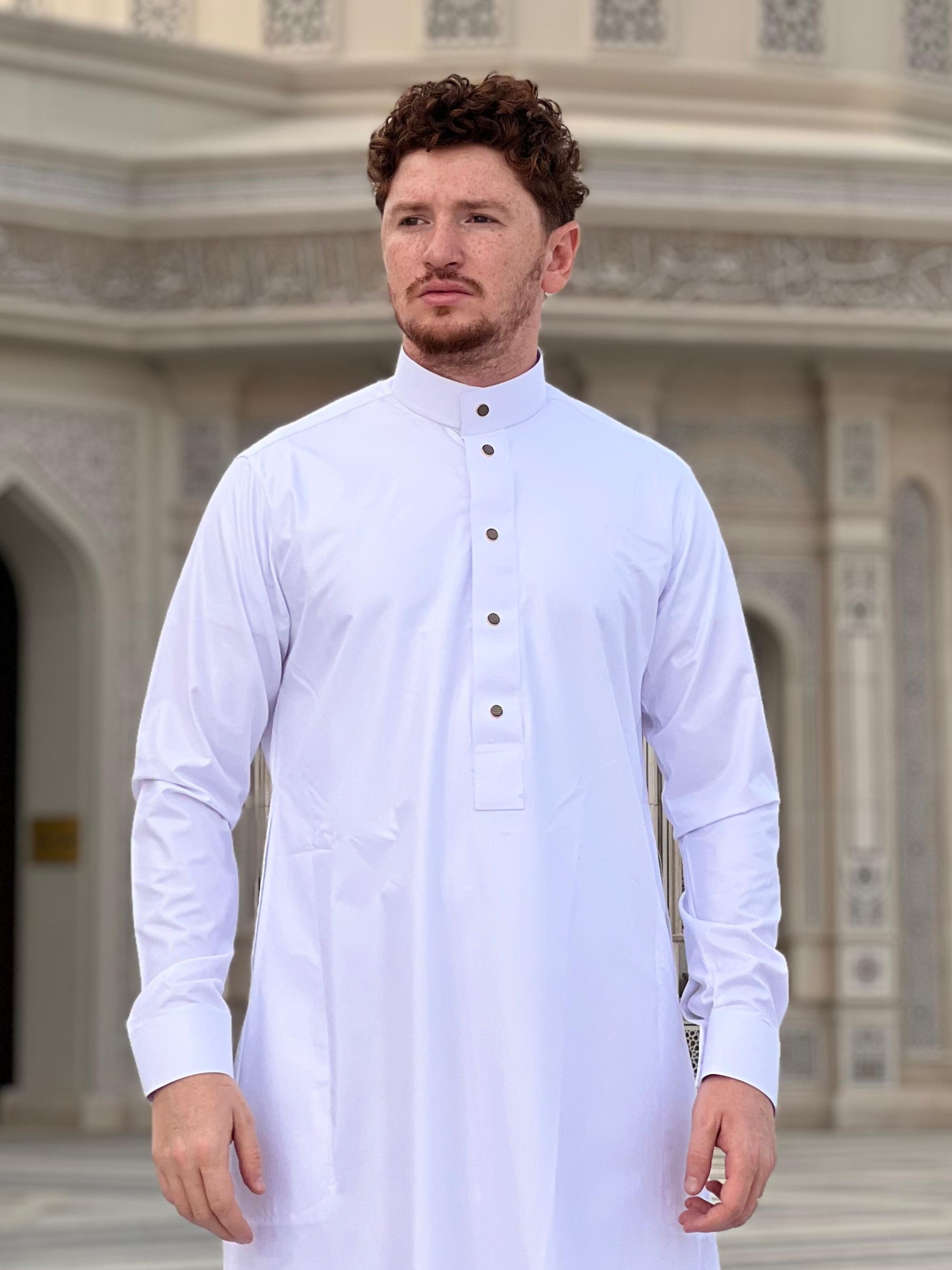 ثوب سعودي ابيض بكباسيل - الصورة 2