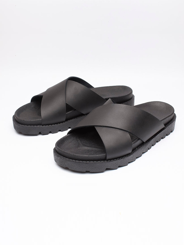 سليبر جلد اسود