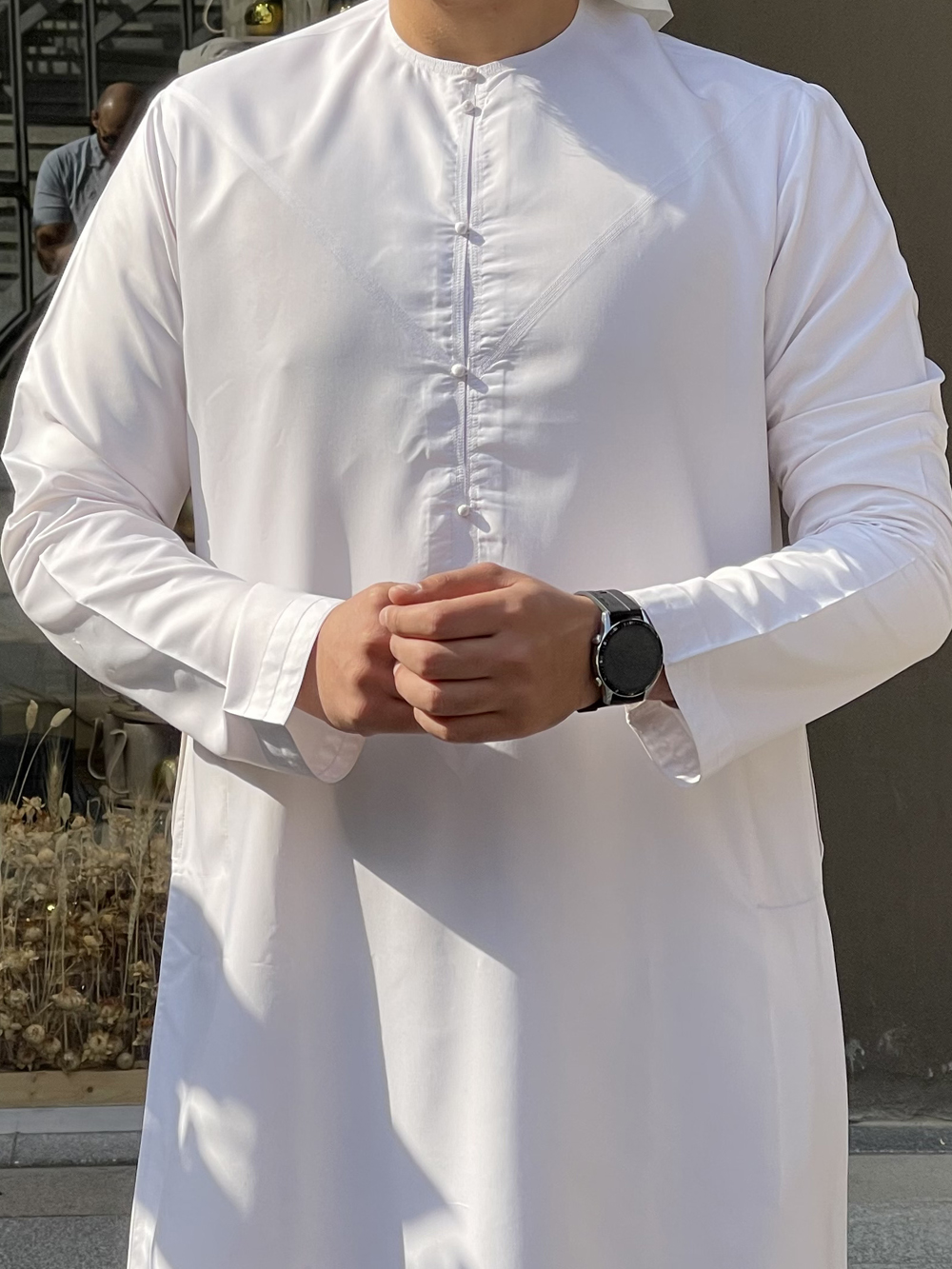 ثوب اماراتي ابيض مستورد