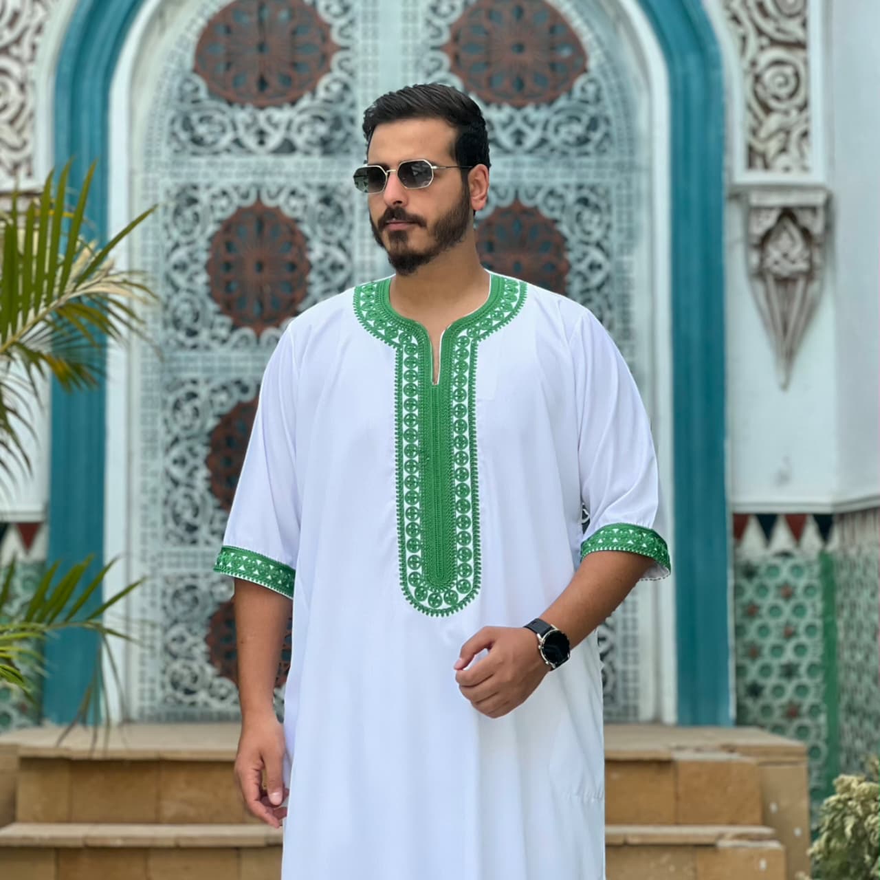 ثوب مغربي نصف كم صيفي ( ابيض بتطريز اخضر) - الصورة 2