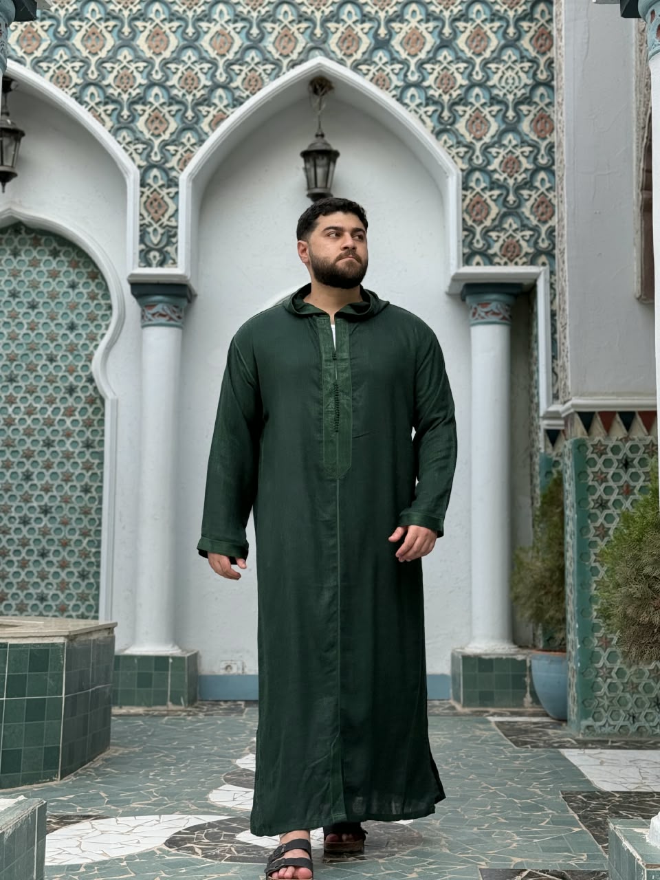 قشابية مغربية مستوردة لون زيتي